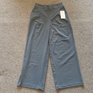 Athleta Pinnacle Trouser Sz 8 (color nickel)